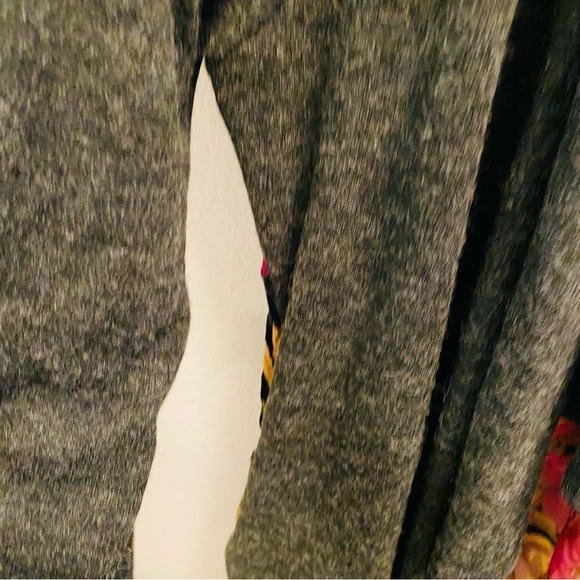 MYSTREE Gray Open Cardigan with Orange Floral Burnout Back Panel - Picture 6 of 7